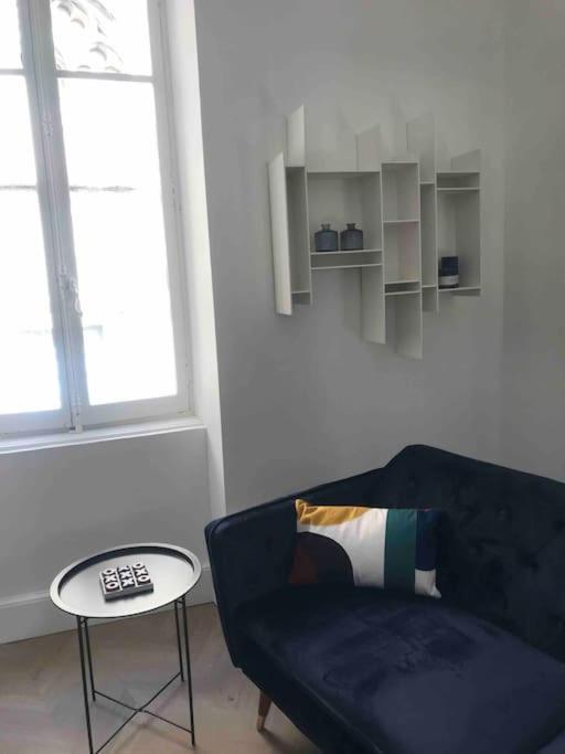 Grand Appartement En Maison De Ville Valréas 外观 照片
