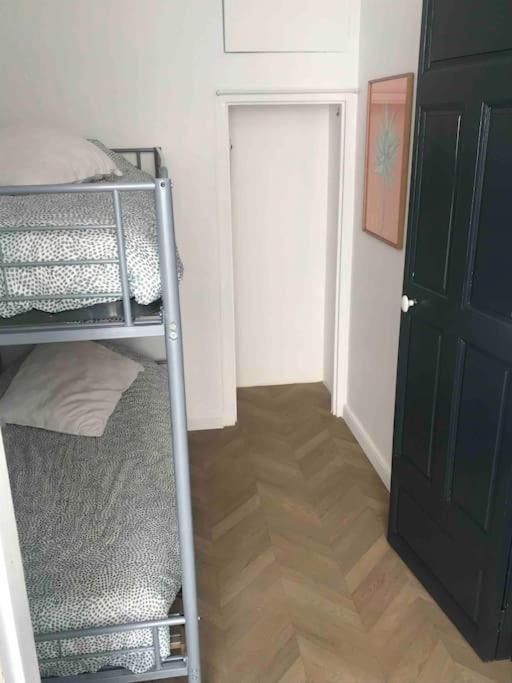 Grand Appartement En Maison De Ville Valréas 外观 照片