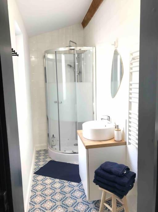 Grand Appartement En Maison De Ville Valréas 外观 照片